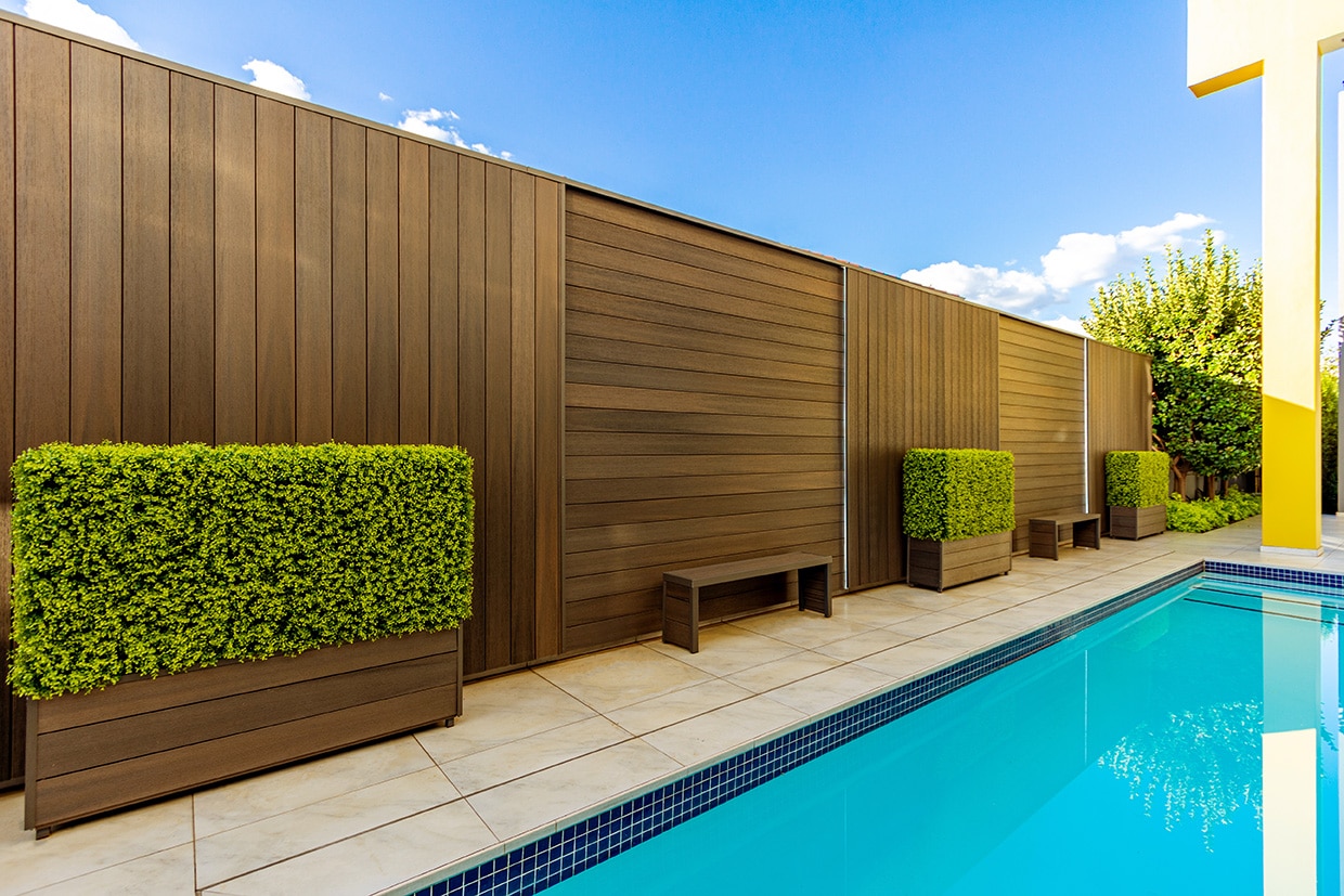 Resident-Lucy-Vistaclad